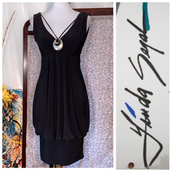 Linda Segal Dresses & Skirts - Linda Segal solid black sleeveless dress.